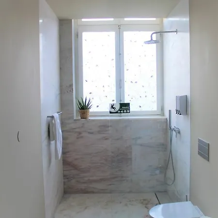 Orion Odm 8 Building Apartman Lisboa